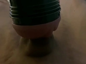 亚洲飞机杯爽玩 new chinese gay porn