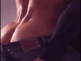 看我上司在酒吧喝几杯后回家前怎么操我——他老婆还在家 chinese elated dildo porn