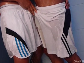 变态亚洲嫩屌Nick和Ray无套乱搞 hot teen gay sex porn