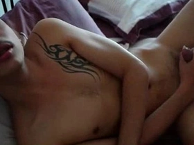 泰国基佬凯撸他的亚洲鸡巴 korean guys gay porn