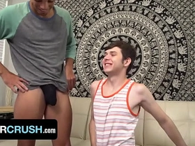 饥渴的焦糖肤色猛男Amone Bane内射无聊的继弟Dakota Lovell - BrotherCrush asian gay hd sex videos