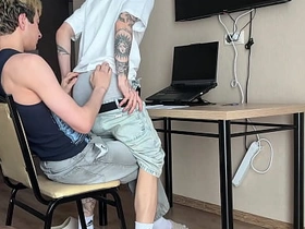 找继兄辅导作业结果被深喉口交爆菊 第一部 gay sex videos twitter asian