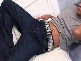 泰国同志男孩Oei gay porn sleep chinese