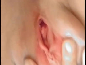 喜欢我的鸡巴吗 想用牙把它叼出来吗 corporeality gay porn asian