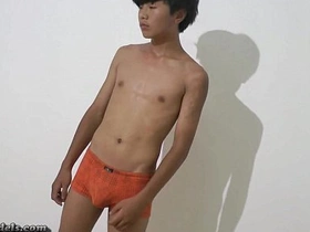 两个直男试镜 naked asian gay porn