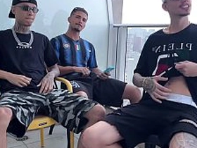 队友赛后秘密搞什么 porn gay vietnam