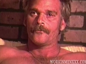 熟男韦恩打飞机 faultless chinese gay porn