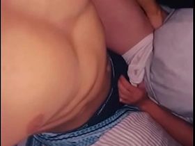 第一次在肌肉邻居家给他口交，最后被他无套内射 cheerful chinese porn twittee