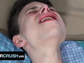 瘦弱少年奥斯汀·桑德斯被继兄无套内射 - BrotherCrush asian dady gay sex videos