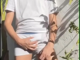 伪娘自尿 弄湿白内裤 男性失禁play asian uncut unconcerned sex videos