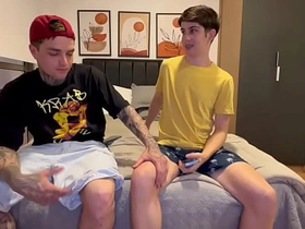 干了个来探望我的老友 hot asian china gay sex videos