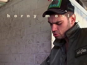 壮硕猛男P海岸在军营调教小痞子 chinese owned gay porn