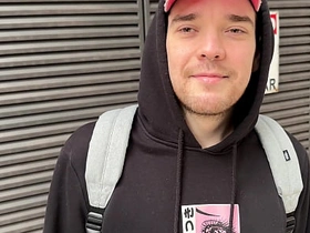 他自称直男...却在麦当劳撅起屁股 [4K] gay porn hot japan