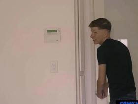 家庭嫩肉 - 老妈不在不知道 japan gay porn eng outstay