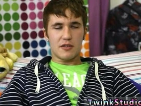 英俊亚洲男同志色情电影 凯恩·兰宁的XXX gay porn japanese speech pattern