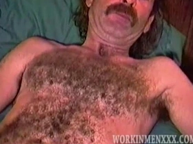 熟男拜伦打飞机 gay japan student porn