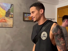 本来雇我当家教结果把学生都给上了 porn gay big cock chinese