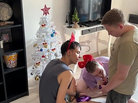 瘦猴0号狂操我屁眼 男友同时颜射我 porn gay japan twink