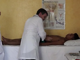 亚裔病患被三明治肛舔同时遭医生轮番中出 gay japan jurisdiction porn