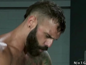 吉祥物骚扰小贩Jessie然后被操 hot house gay porn