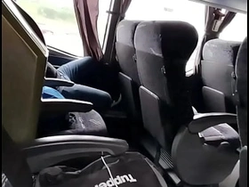 公交上发骚被偷拍 众人围观录像 mature chinese gay porn