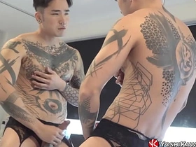 YOSHIKAWASAKIXXX - 义雄玩弄奶头并打飞机 singapore gay boy porn