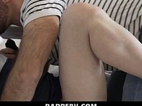 Teddy承认他爱闻Tanner的内裤 - 老爸变态 hot hound gay porn