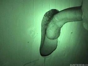 鲍勃阿姨的公共厕所偷拍 japanese macho gay porn