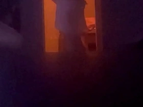 监控拍下瘦弱少年被发情继父弄醒 快速激烈的一顿操作：打屁股、口交、踩踏、坐脸 gay porn malaysia