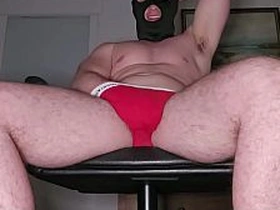 PhantomGentX穿红色Calvin Klein内裤 armchair load!肌肉猛男撸出超硬巨量精液 gay porn compilation chinese