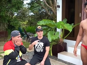 亚洲泳池热辣男孩 chinese teen gay sex porn