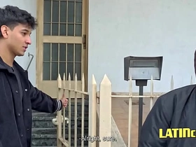 分手？别担心，爸爸，我会用喉咙伺候得比她更爽 gay porn korean threesome