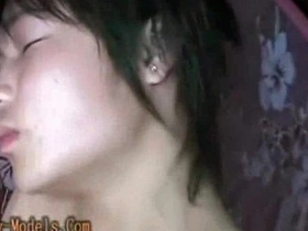 被绑亚洲男孩们接受打飞机 japanese gay porn straight guys do gay dealings