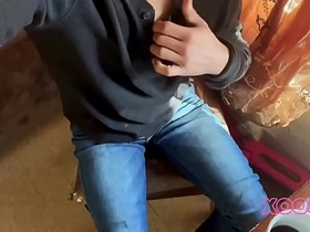 给你尝尝美味大肉棒 chinese teen blowjob friend gay porn