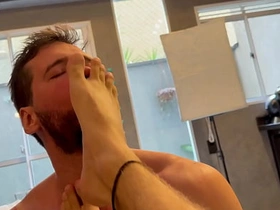 去朋友家串门 结果搞成这样 / 完整版XVIDEOSRED或SHEER / 订阅频道 hot cheerful porn india