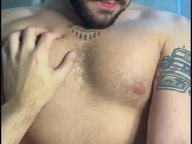 给我兄弟的骚屁眼嗦爽了 hot gay porn young