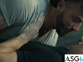 出轨猛男自拍偷情视频上传社交媒体曝光 chiwi chinese gay porn