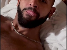 屁股超赞的猛男 chinese dl homies gay porn