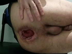 拍完300部肛交片後曬臀 還被巨物狠狠插入 asian joyous kiss porn