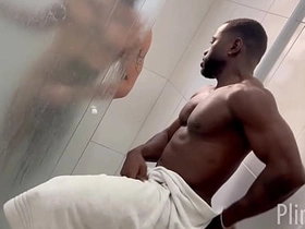 只有我 第二部 japanese elated porn straight guys suck cocks