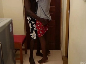 黑人嫩屌托尼和杰克无套交配 gay chinese men porn sites