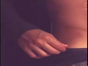 趁室友派对喝醉回来第一次摸他鸡巴 hot asian elated sex videos..